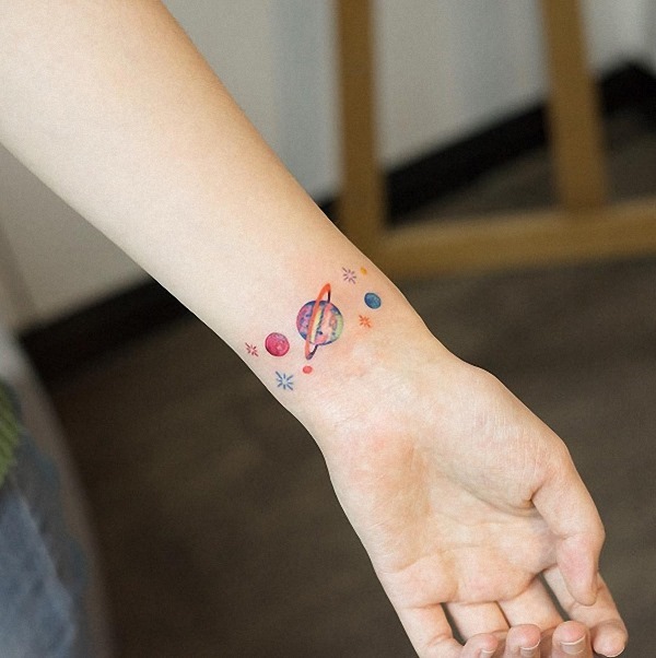 este_espaço_temtico_de_pulso_tatuagem