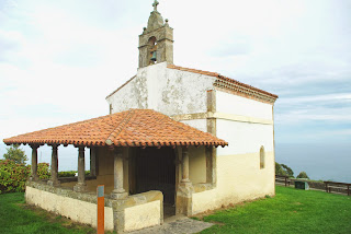 Colunga, Lastres, capilla de San Roque