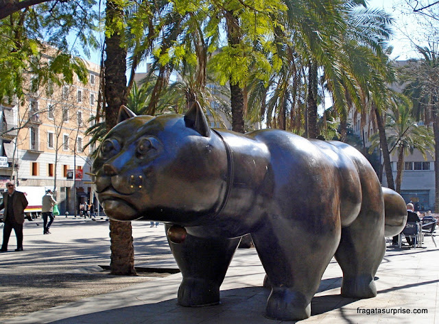 Escultura de Botero - Gato - Rambla do Raval, Barcelona