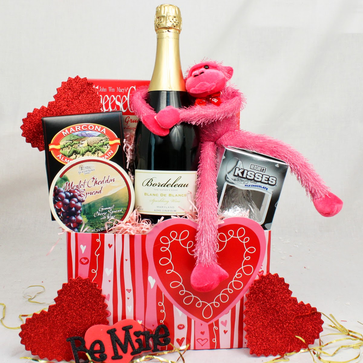 Valentine's Day Gift Baskets | Fashionate Trends