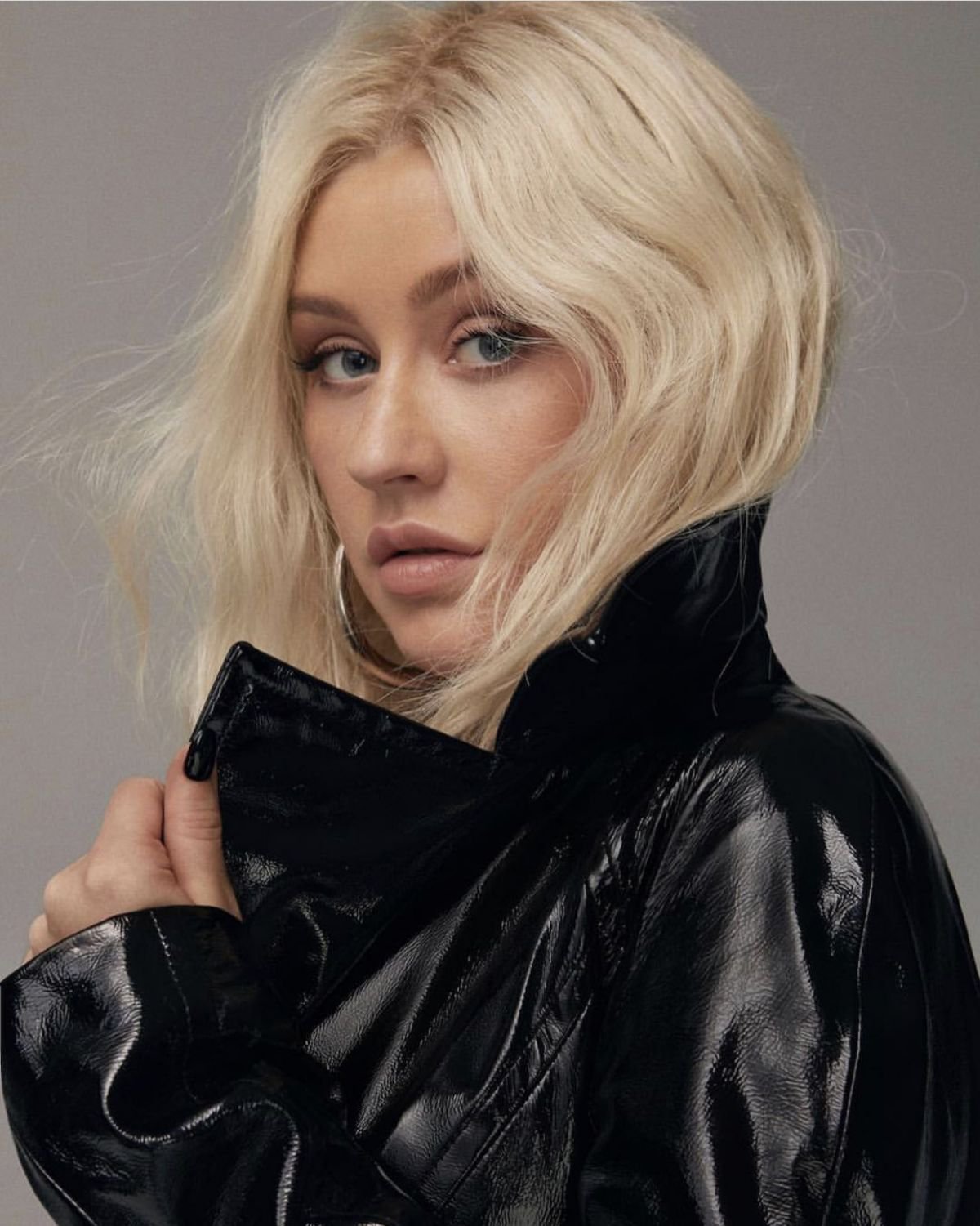Christina Aguilera sexy body model photoshoot