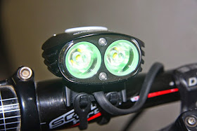 Foco Magicshine MJ-880 L2 2200 lumens, para rodar casi con luz de día