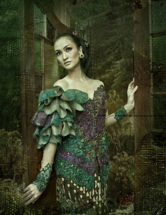 artikel ilmu: indonesian fashion kebaya by anne avantie