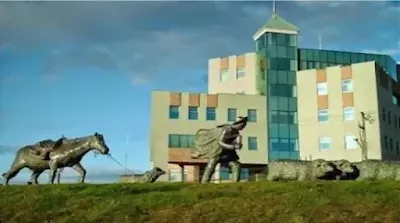 Monumento al Ovejero (Monument to the Shepherd) in Punta Arenas.