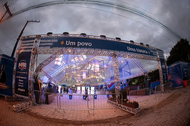 FESTIVAL DO MAR DE BOMBINHAS REÚNE MAIS DE 90 MIL PESSOAS EM CINCO DIAS DE FESTA