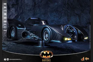 Action Figure 1/6 Batmobile [ Version 2.0 ][ The Flash ]. Hot Toys