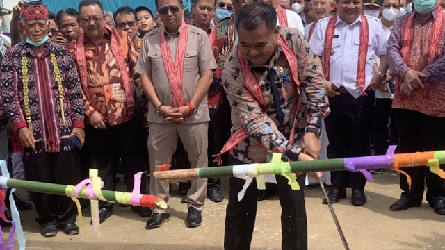 Bupati Dan Wakil Bupati Hadiri Acara Peresmian Gereja Agung Sekadau