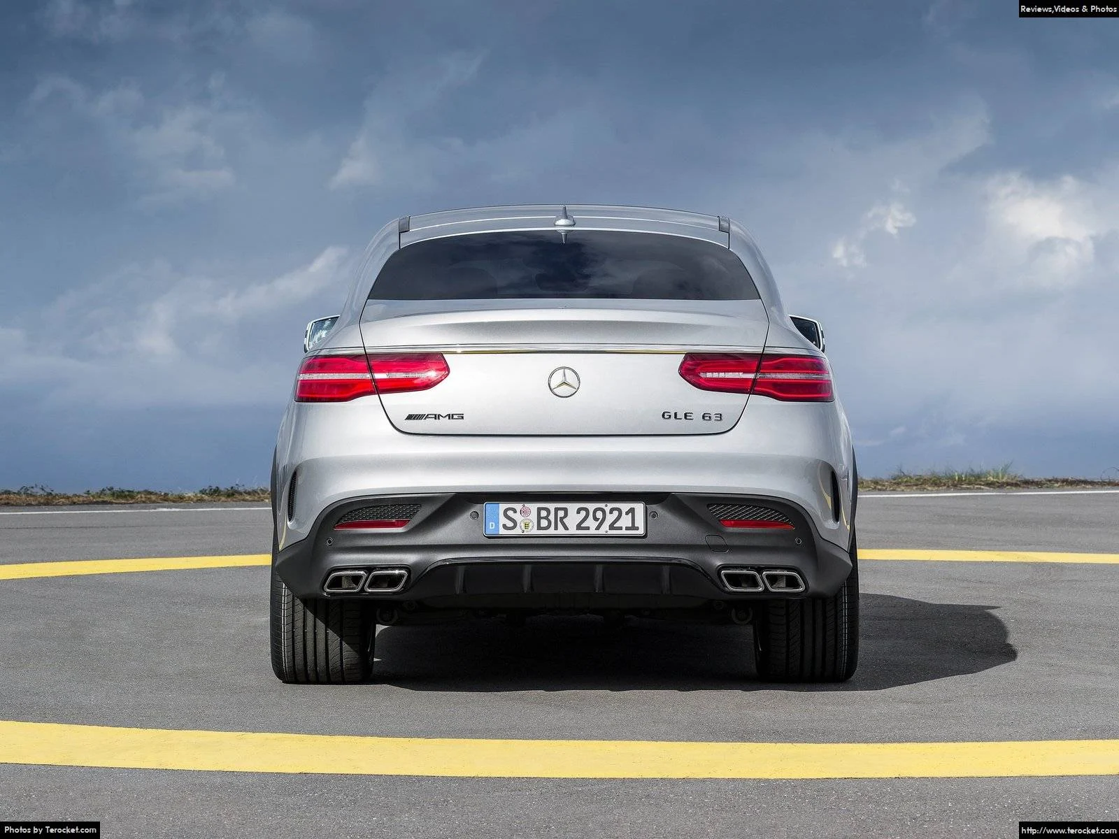 Hình ảnh xe ô tô Mercedes-Benz GLE63 AMG Coupe 2016 & nội ngoại thất