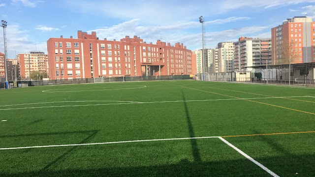 El instituto de deportes invierte 10.500 euros en el campo Ansio en su graderío y vallado perimetral