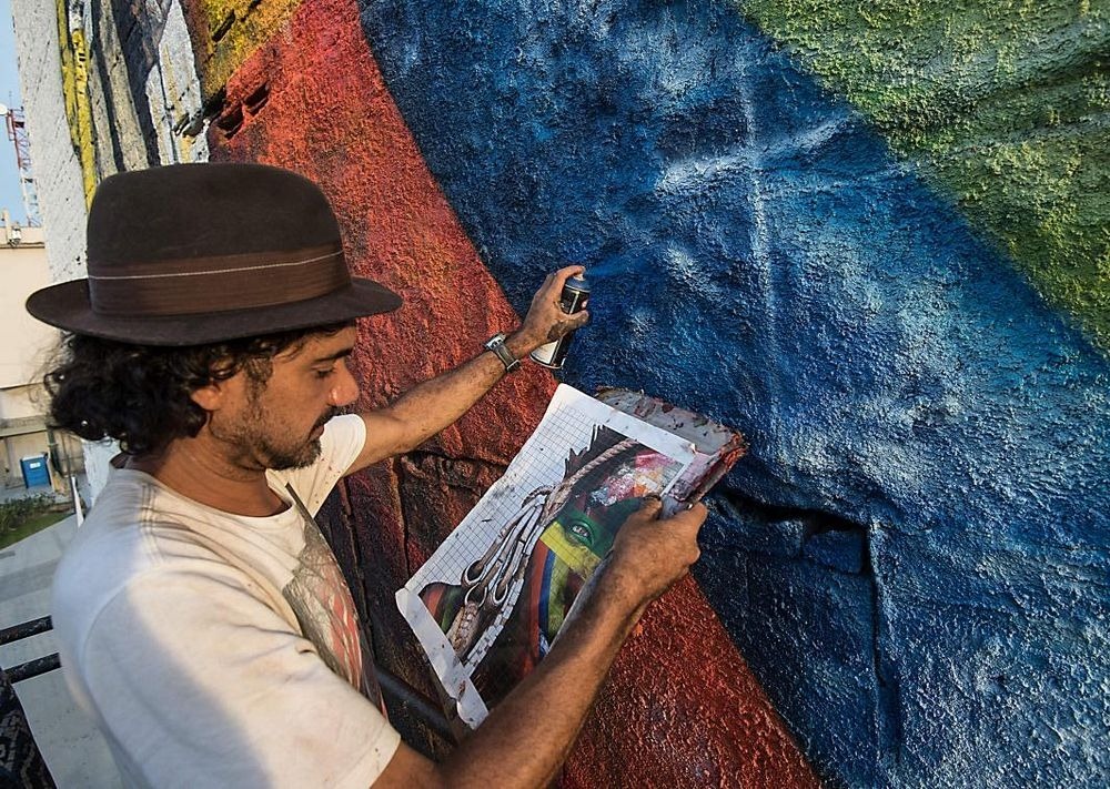 eduardo-kobra-etnias-1 eduardo-kobra-etnias-1