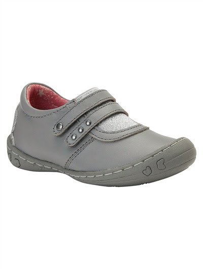 http://www.awin1.com/cread.php?awinmid=3636&awinaffid=110474&clickref=&p=http://www.vertbaudet.co.uk/girl-s-mary-janes-grey-medium-solid.htm?ProductId=701000418&FiltreCouleur=6449&CodBouw=313852060&t=2
