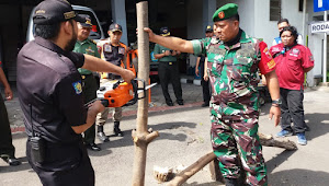 Danramil Krembangan Kenalkan Peralatan SAR ke Masyarakat