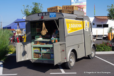 Véhicules Publicitaires Anciens Riom, 2015 Tube Citroën épicier de Maringues 63
