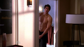 Brandon Routh Shirtless on Chuck s3e08