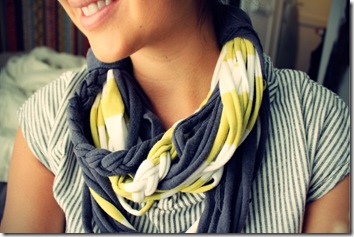 t-shirt-scarf-8
