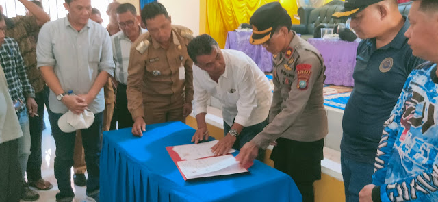 Tidak Berbuat Anarkis dan Berdamai dengan KM Mahkota Jaya, Bupati Natuna Apresiasi Nelayan Pulau Laut