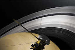 Gambar Spektakuler Cassini Saat Memasuki Wilayah Dalam Cincin Saturnus