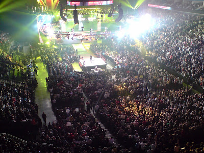 حلبة-قاعة-مصارعة-دبليو-دبليو-إي-WWE-wrestling-arena