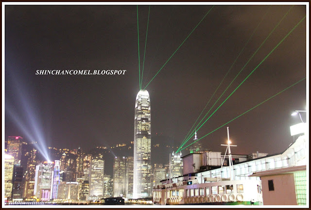 gambar victoria harbour laser show symphony of light hong kong persembahan pemandangan