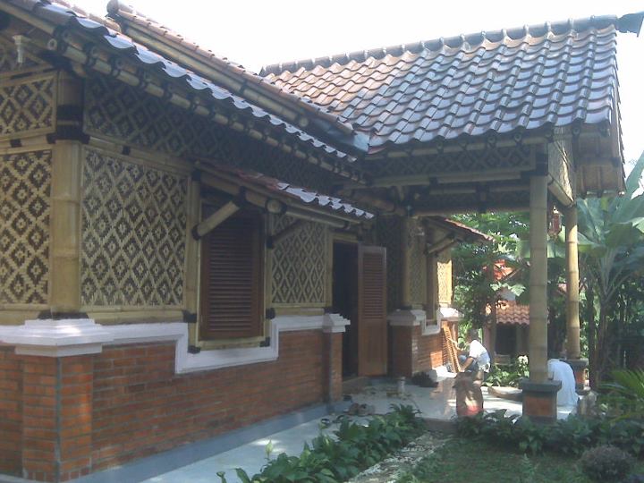  Rumah Bambu Sederhana Modern  Gambar Rumah  Idaman