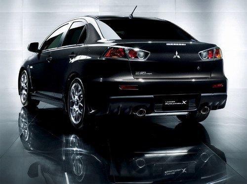 Related: Spesifikasi Mitsubishi Lancer Evo