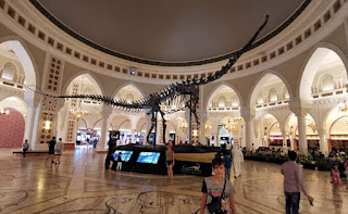 Dubái, Emiratos Árabes Unidos. Centro Comercial Dubai Mall. Dubai Dino.