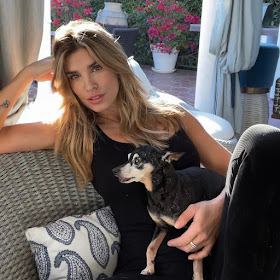 Elisabetta Canalis foto con la sua cagnolina