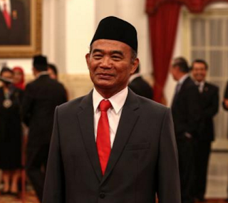 Kemendikbud Kembali Memberi Apresiasi Atas Prestasi dan Dedikasi GTK Tanah Air 117 GTK Raih Penghargaan Dari Kemendikbud