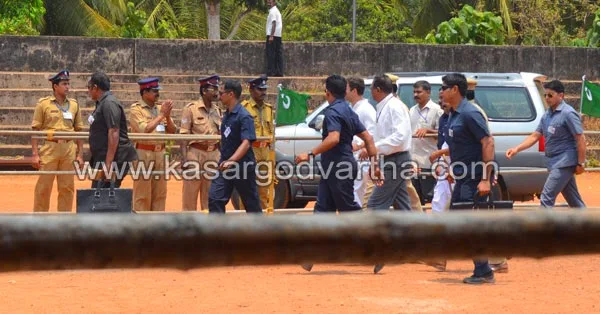 Rahul in Kerala, Election-2014, Congress, UDF, Kasaragod, Kerala, Rahul Gandhi, UDF Candidate.