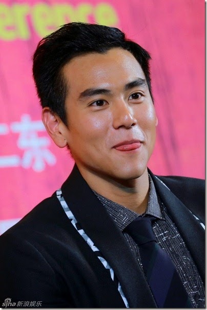 2014.06.12 Eddie Peng during Rise of the Legend - 彭于晏 黃飛鴻之英雄有夢 北京 - 揭幕国际版海报 03