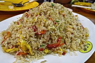 Hualong Fishhead Steamboat (華龍魚頭爐), yang zhou fried rice