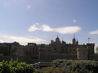 by E.V.Pita... England: Tower of London / por E.V.Pita.... Inglaterra: Torre de Londres