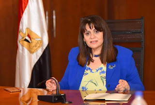 وزيرة الهجرة تتابع حالات المصريين المصابين في حادثة انفجار سفينة على الحدود التركية