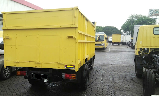 foto colt diesel canter bak kayu pasir