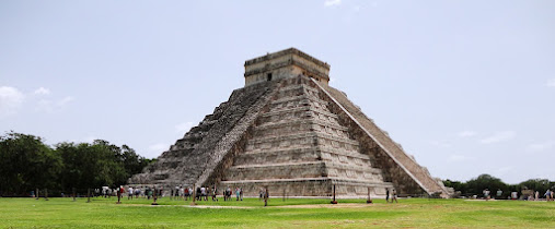 マヤ文明ピラミッド