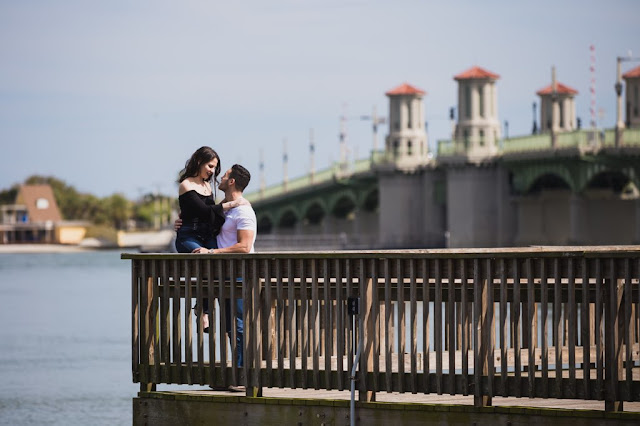 engagement session on the pier