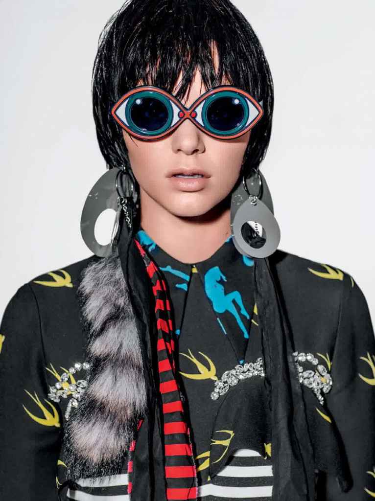 Kendall Jenner photo shoot Vogue UK Magazine January 2016
