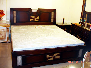 wooden bed designs price