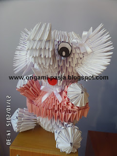 Mały słoń w kolorze różu -origami modułowe, 3d.