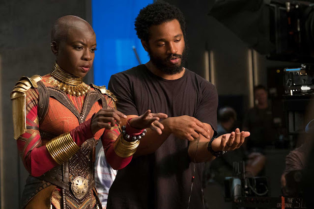 Danai Gurira e Ryan Coogler nos bastidores de Pantera Negra