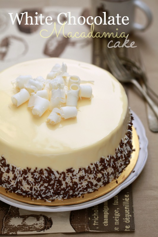 WHITE CHOCOLATE MACADAMIA CAKE - masam manis