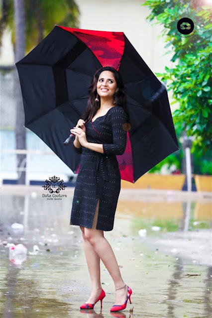 Anasuya telugu actress hot thighs in short dress