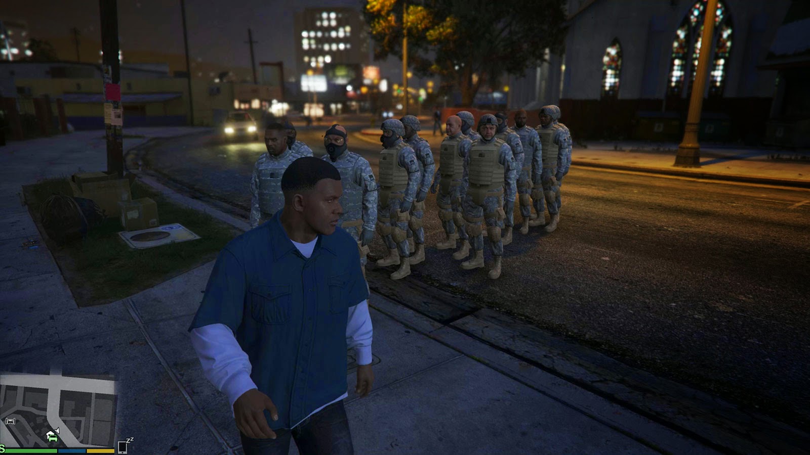 http://gta5modsparadise.blogspot.fr/p/personal-army.html