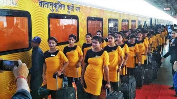 तेजस ट्रेन की होस्टेस से भी फोन नंबर मांगने से नहीं हिचक रहे मनचले, ऐक्शन लेगा आईआरसीटीसी  लखनऊ।