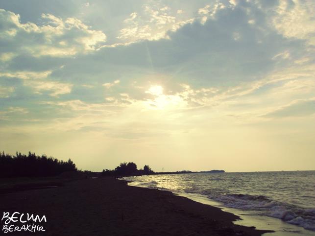  Foto  Keindahan Pantai  Sicepit Kab Batang Jateng 