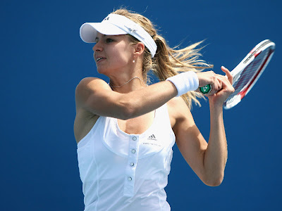 Top Hot Beauty Maria Kirilenko Wallpaper