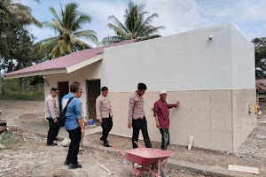 Satlantas Polres Touna Resemikan Bak Air, MCK dan Bangun Masjid Al-Amin di Dusun Linte