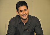 Mahesh Babu stylish photos-thumbnail-2