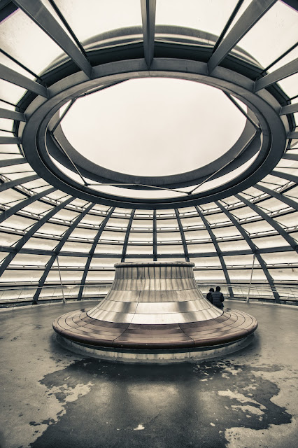 Cupola di vetro del Reichstag di Norman Foster-Berlino