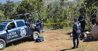 32 bodies, 9 human heads found in Mexico mass graves
